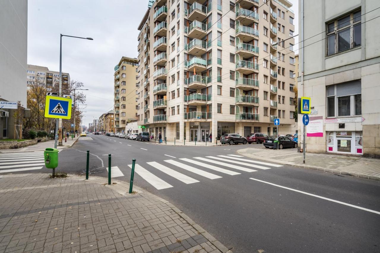 Apartment Downtown Karpat 9 布达佩斯 外观 照片